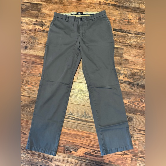 Dockers Men's Gray Flex Comfort Straight Fit Pants, Size 36x34 - Picture 2 of 5